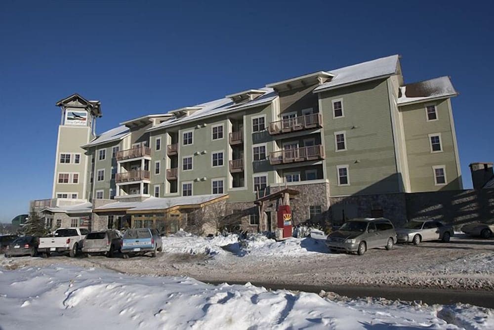 Soaring Eagle Lodge featured exterior or lobby in Snowshoe — similar hotel