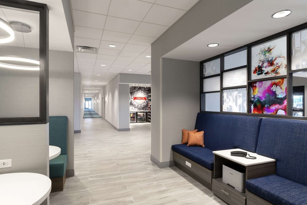 Hampton Inn O'Fallon gallery photo in O'Fallon, IL — image 19