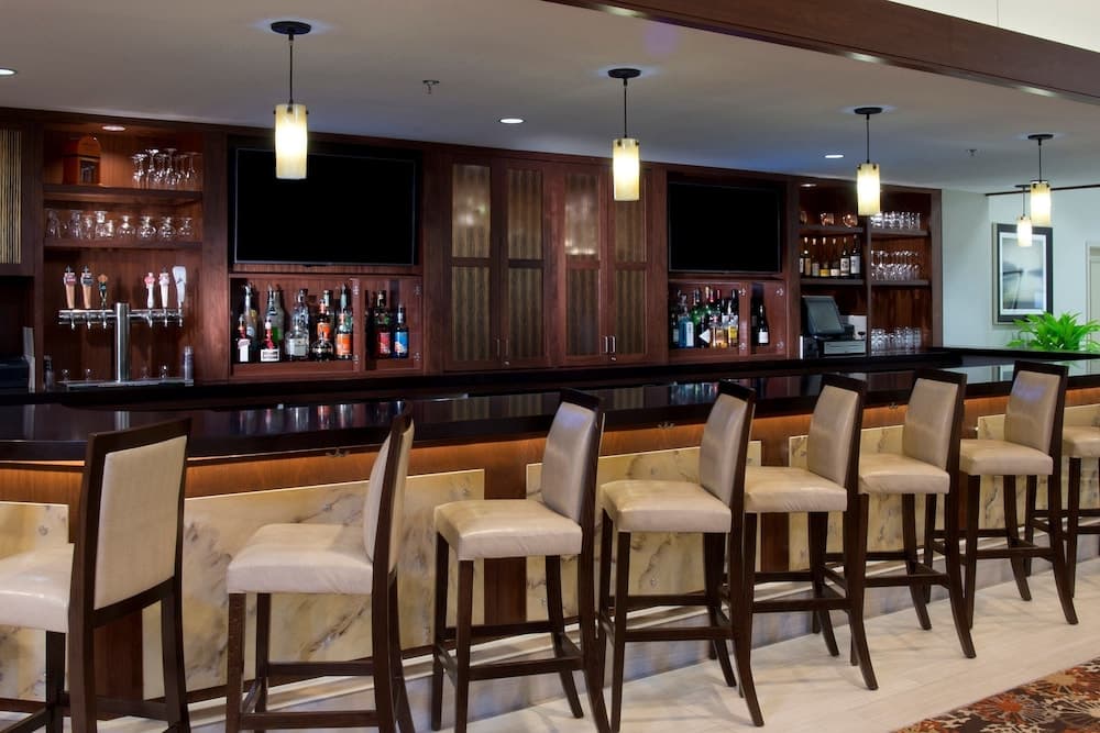 DoubleTree by Hilton Hotel Lafayette gallery photo in Lafayette, LA — image 22