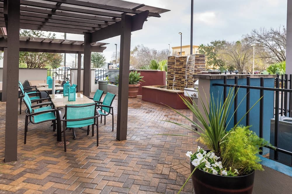 SpringHill Suites Houston Baytown gallery photo in Baytown, TX — image 32