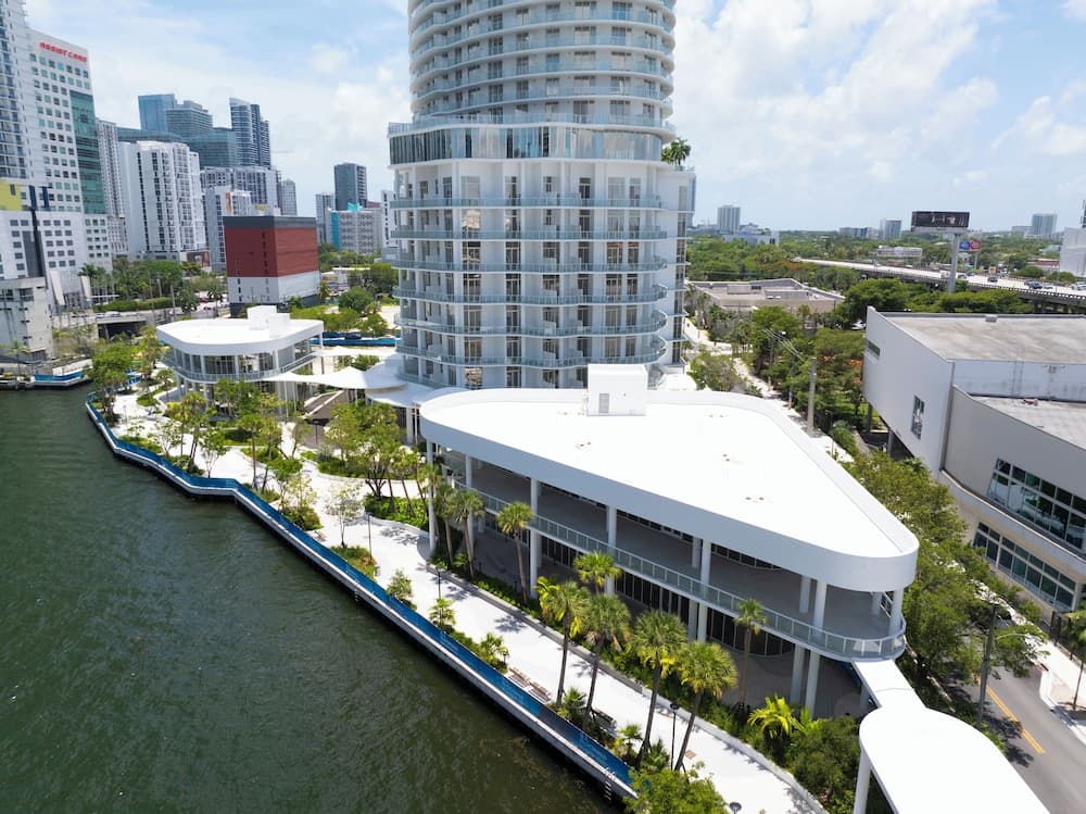 Flow Brickell featured exterior or lobby in Miami, FL — similar hotel