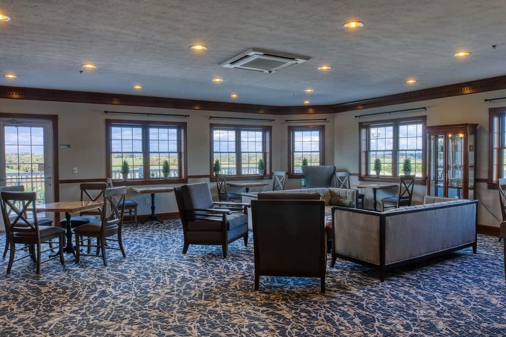 Carlisle Inn Walnut Creek gallery photo in Millersburg, OH — image 15