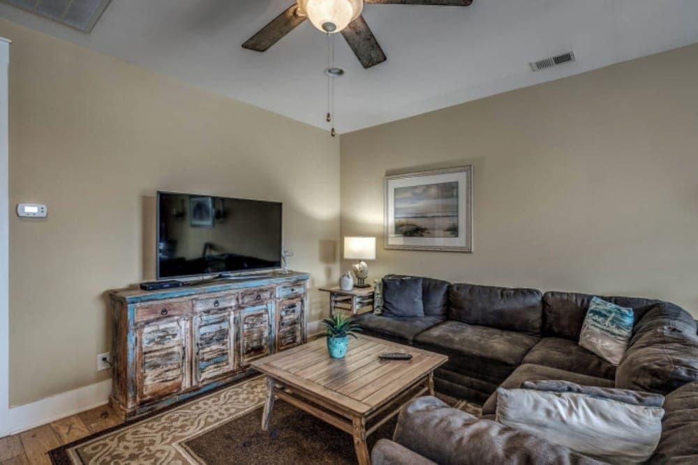 North Beach Resort & Villas gallery photo in North Myrtle Beach, SC — image 400