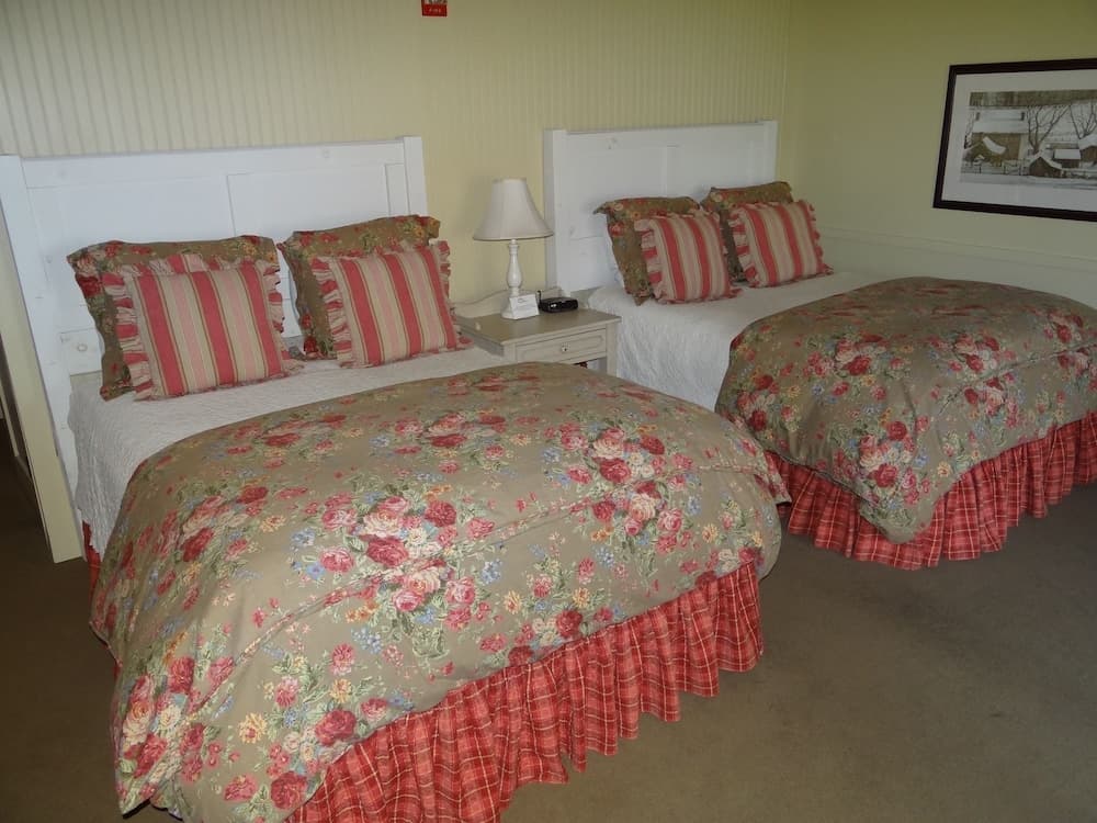 Lake Opechee Inn and Spa gallery photo in Laconia, NH — image 30