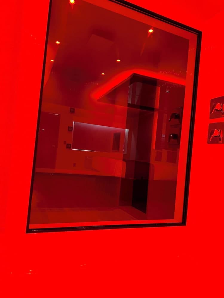 Imperial Suites gallery photo in Dearborn, MI — image 10