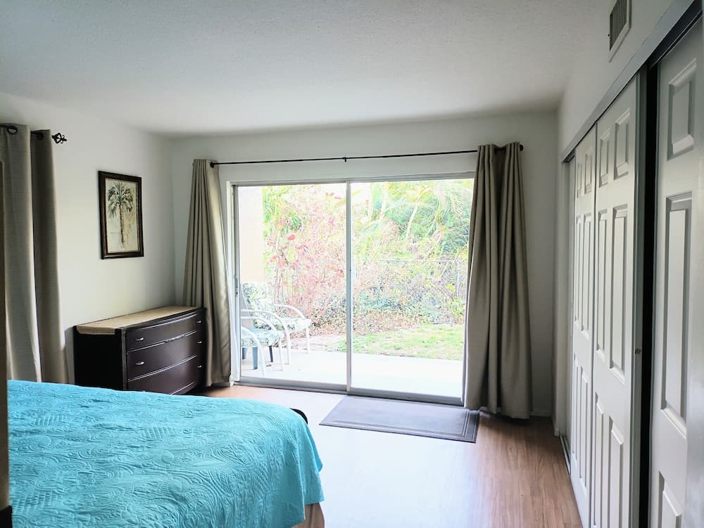 Tropical Dreams - Sarasota Condos Near Siesta Key property views in Sarasota, FL — gallery photo 3