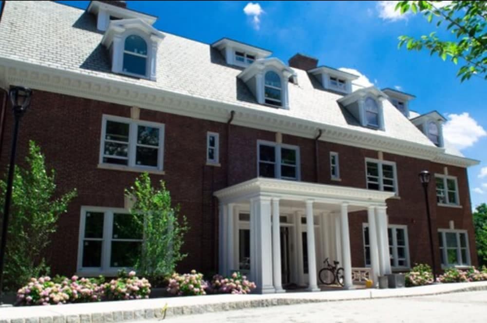The George gallery photo in Montclair — image 8