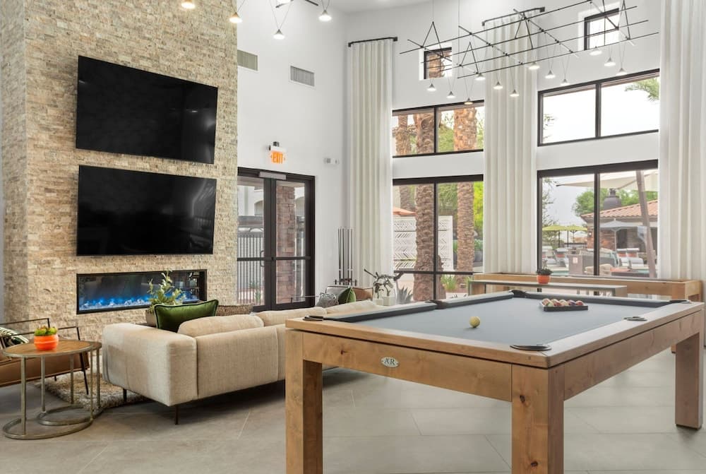 TWO CozySuites Apartment DowntownChandler gallery photo in Glendale, AZ — image 23