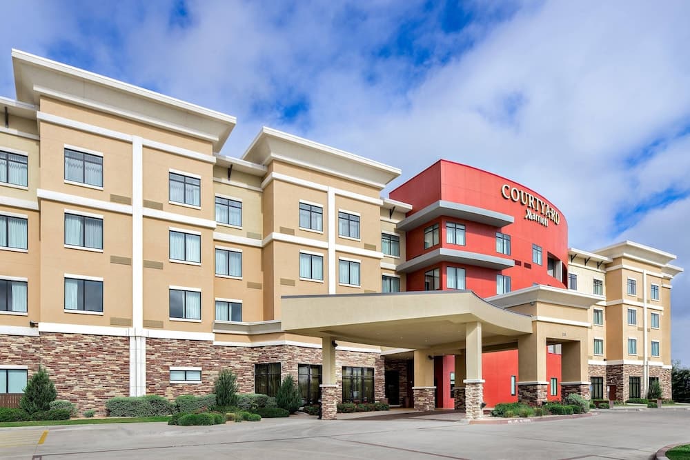 Courtyard by Marriott Lubbock Downtown/University Area featured exterior or lobby in Lubbock, TX — similar hotel