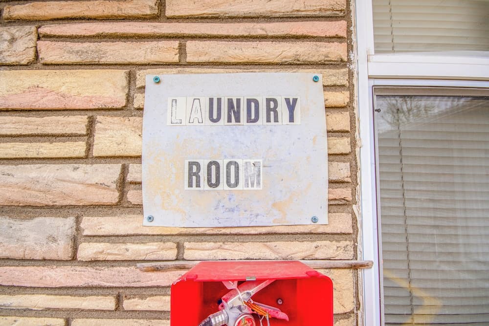 OYO Travelier Motel property views in Macon, MO — gallery photo 3