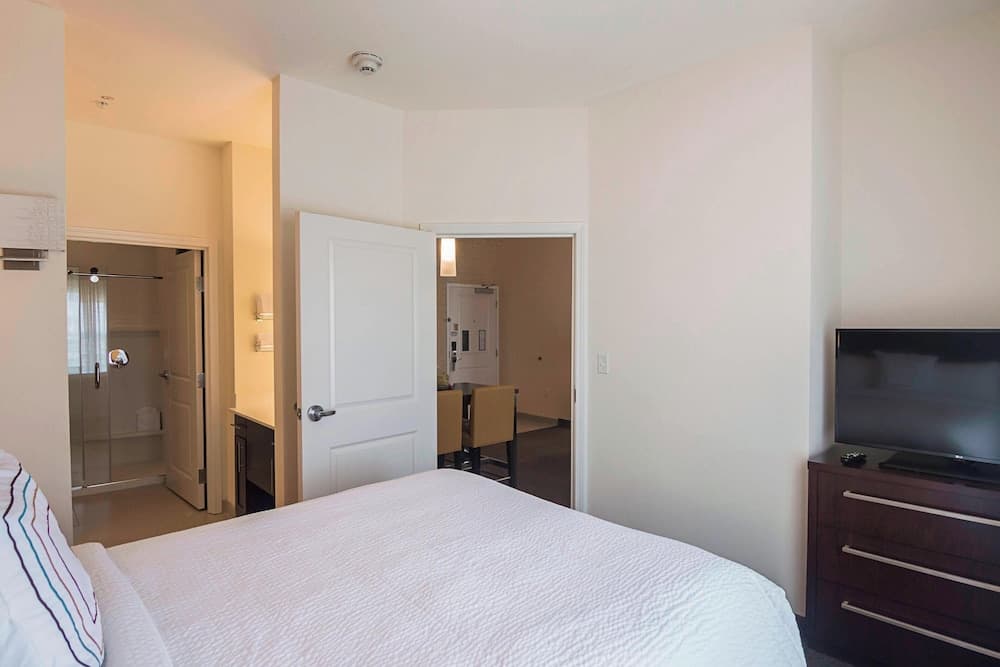 Residence Inn by Marriott Denton property views in Denton, TX — gallery photo 3