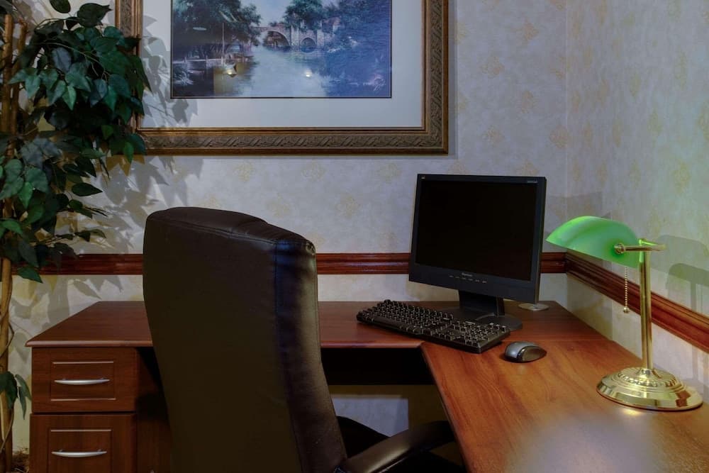 Country Inn & Suites by Radisson, Brockton (Boston), MA gallery photo in Brockton, MA — image 18