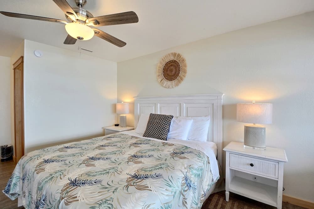 Lighthouse View Oceanfront Lodging property views in Buxton, NC — gallery photo 3