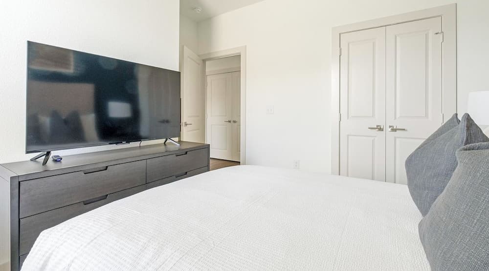 Landing Apartments Waller interior in Waller, TX — gallery photo 2