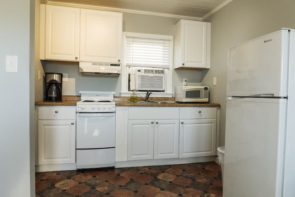 Tower Circle Motel property views in Buxton, NC — gallery photo 3