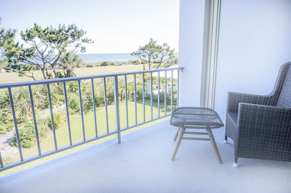 Trailborn Surf and Sound, Outdoor Collection by Marriott Bonvoy gallery photo in Wrightsville Beach, NC — image 31