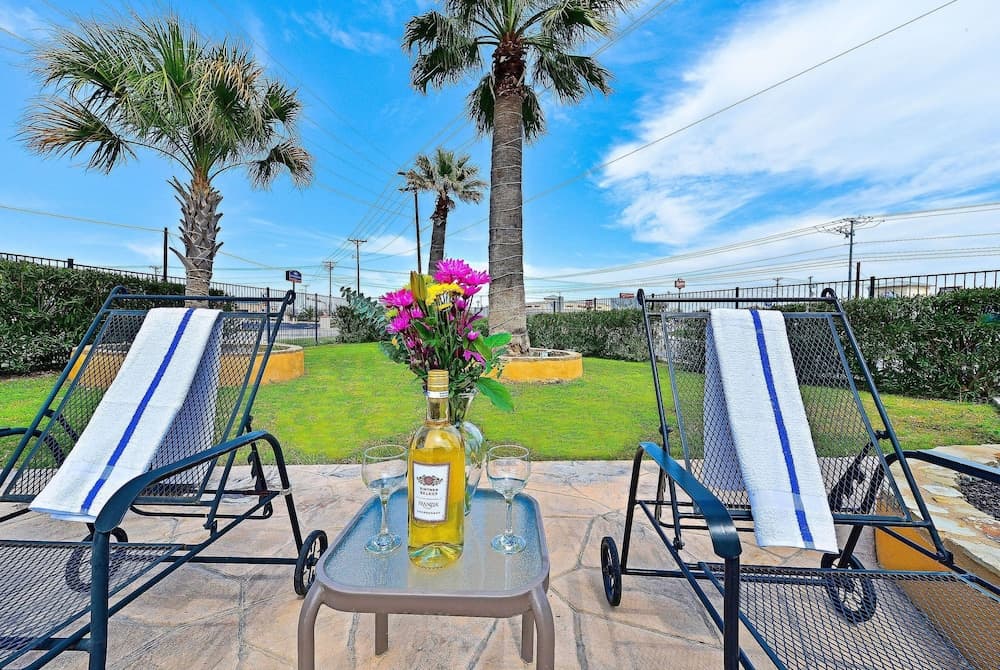 Microtel Inn & Suites by Wyndham New Braunfels gallery photo in New Braunfels, TX — image 17