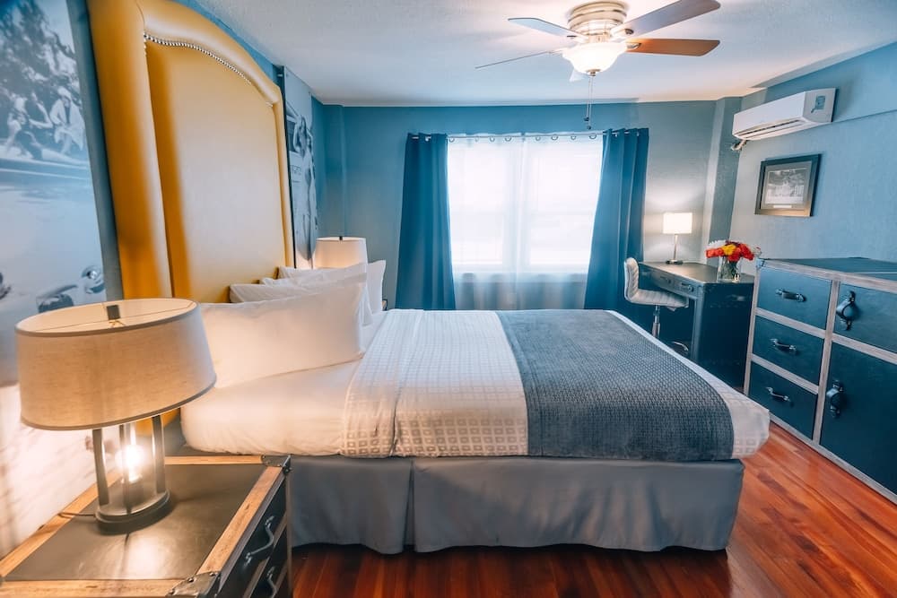 Hollander Boutique Hotel gallery photo in St. Petersburg, FL — image 73