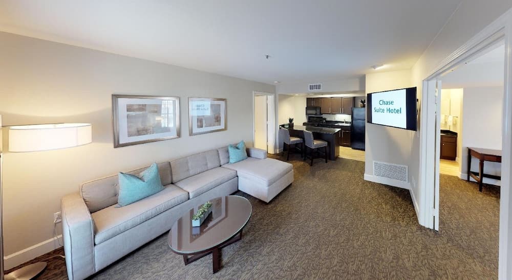 Chase Suites Brea-Fullerton - North Orange County gallery photo in Brea, CA — image 15
