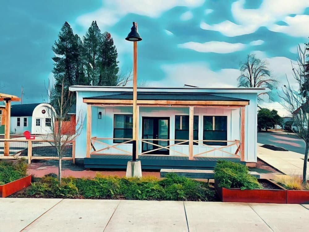 The Boutique Retreat gallery photo in McMinnville, OR — image 33