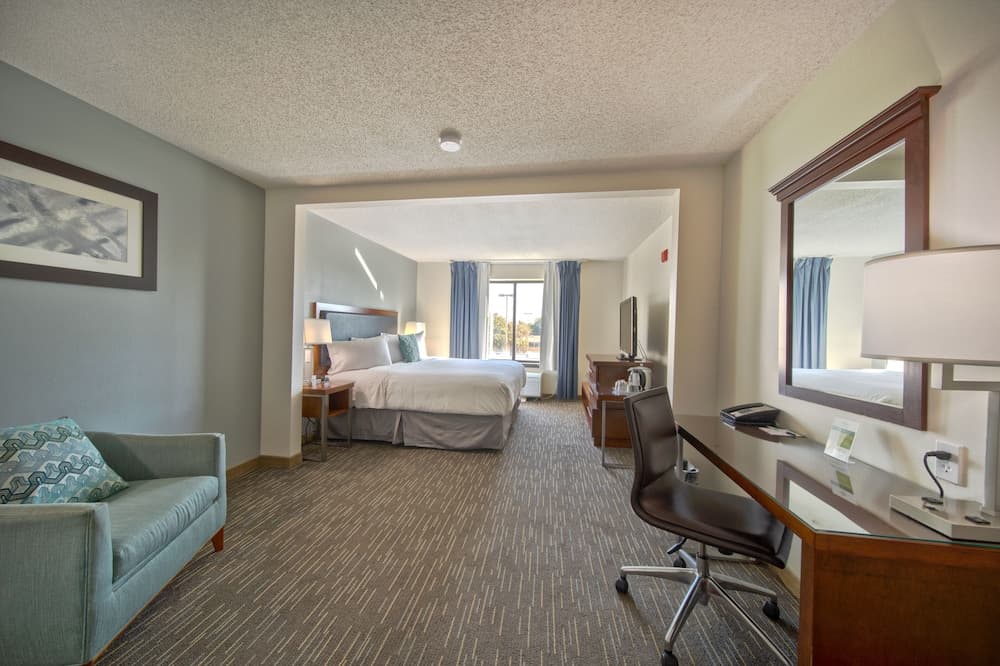 Wingate by Wyndham - Round Rock property views in Round Rock, TX — gallery photo 3