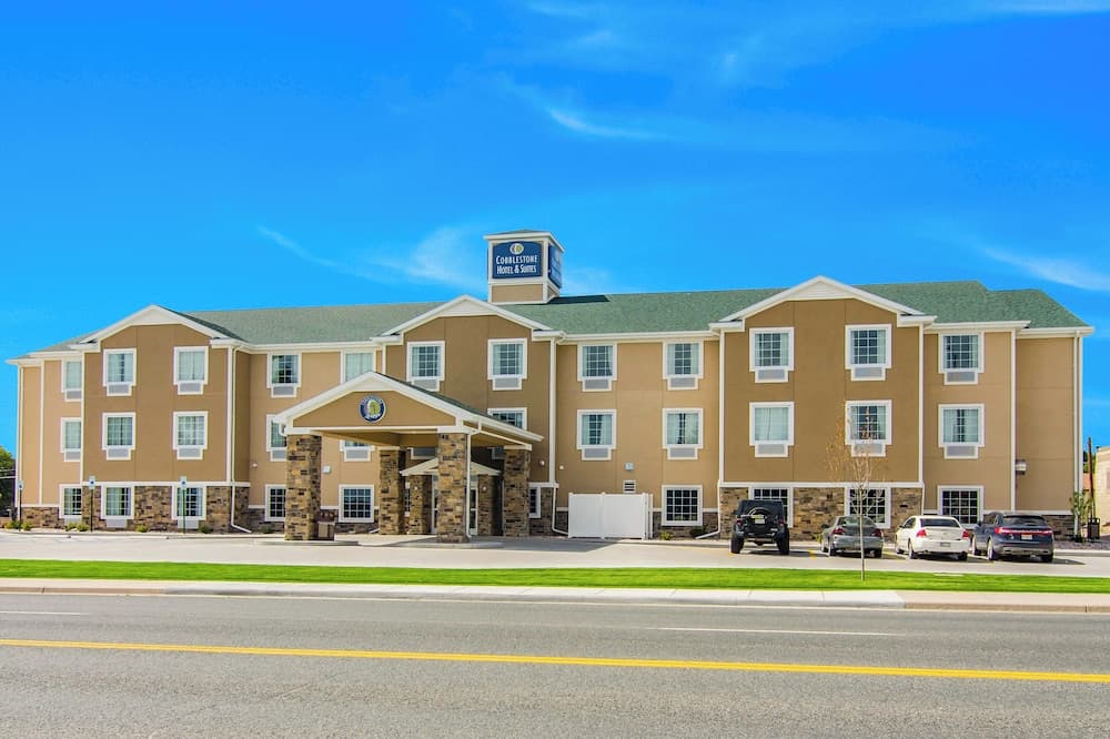 Cobblestone Hotel & Suites - Ephraim featured exterior or lobby in Ephraim, UT — similar hotel