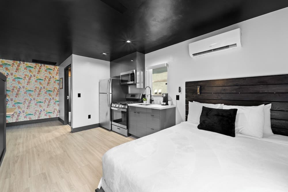 Balboa Park Hotel property views in San Diego, CA — gallery photo 3