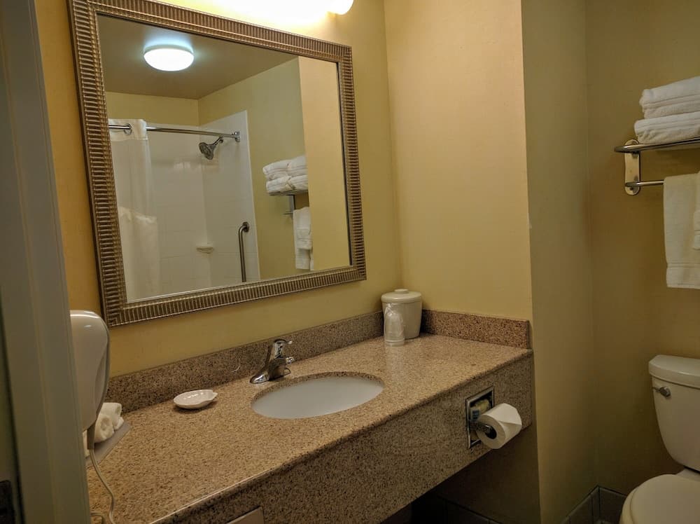 Holiday Inn Express Hotel & Suites Merced by IHG gallery photo in Merced, CA — image 47