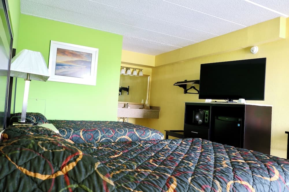 Elkton Lodge - Newark - Elkton - University Gateway property views in Elkton, MD — gallery photo 3