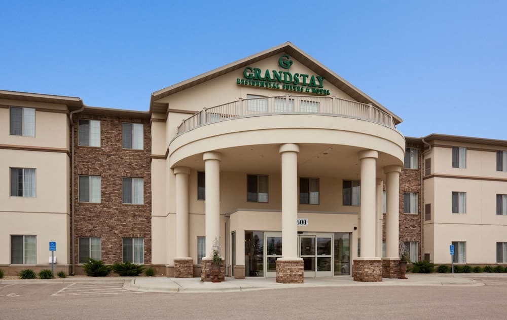 GrandStay Residential Suites Hotel featured exterior or lobby in Faribault, MN — similar hotel