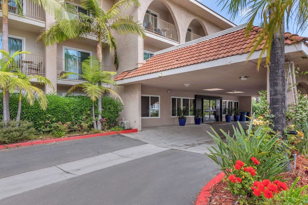 Comfort Inn Escondido San Diego North County gallery photo in Escondido, CA — image 31