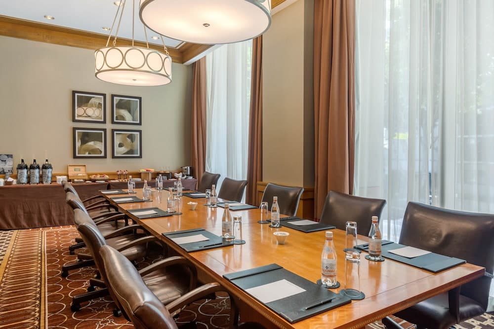 Omni Los Angeles Hotel gallery photo in Los Angeles, CA — image 84