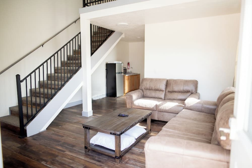 The IronHorse Inn interior in Garden City, UT — gallery photo 2