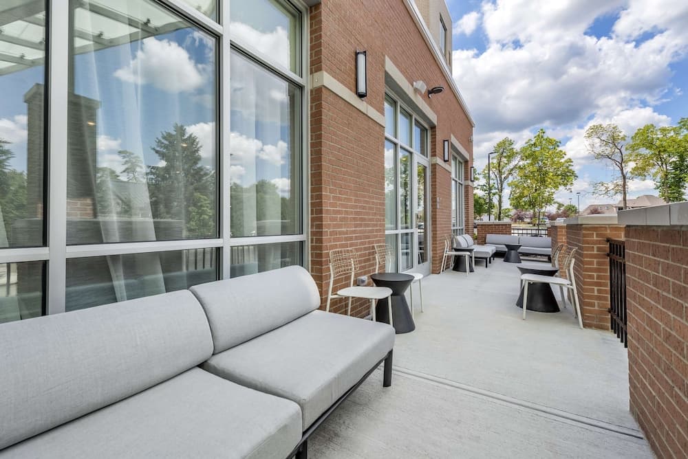 Hyatt Place Indianapolis Carmel gallery photo in Carmel, IN — image 15