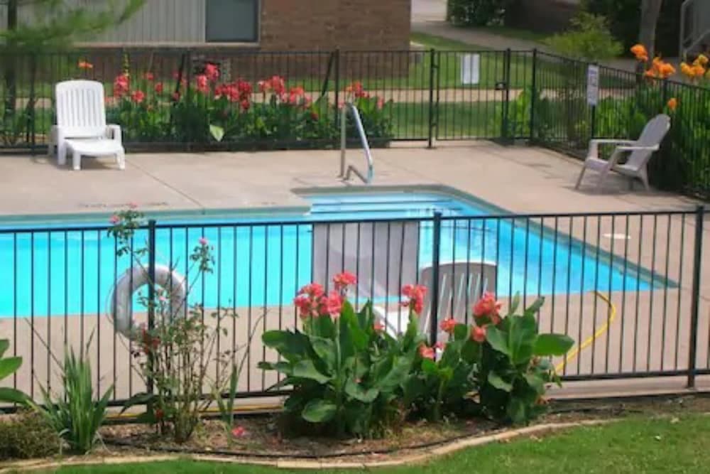 OU-2 Bedroom 1 bath next OU gallery photo in Norman, OK — image 21