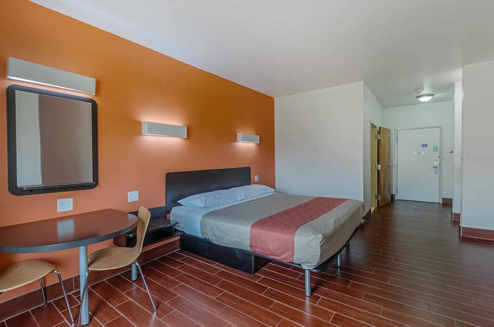 Motel6 Winchester, VA gallery photo in Winchester, VA — image 18