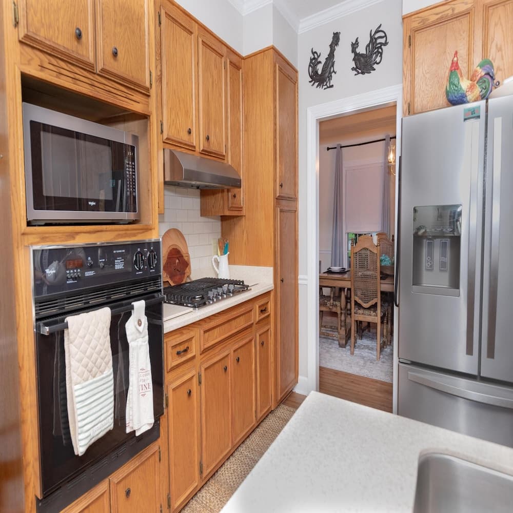 Classic Watervale Retreat interior in Augusta, GA — gallery photo 2