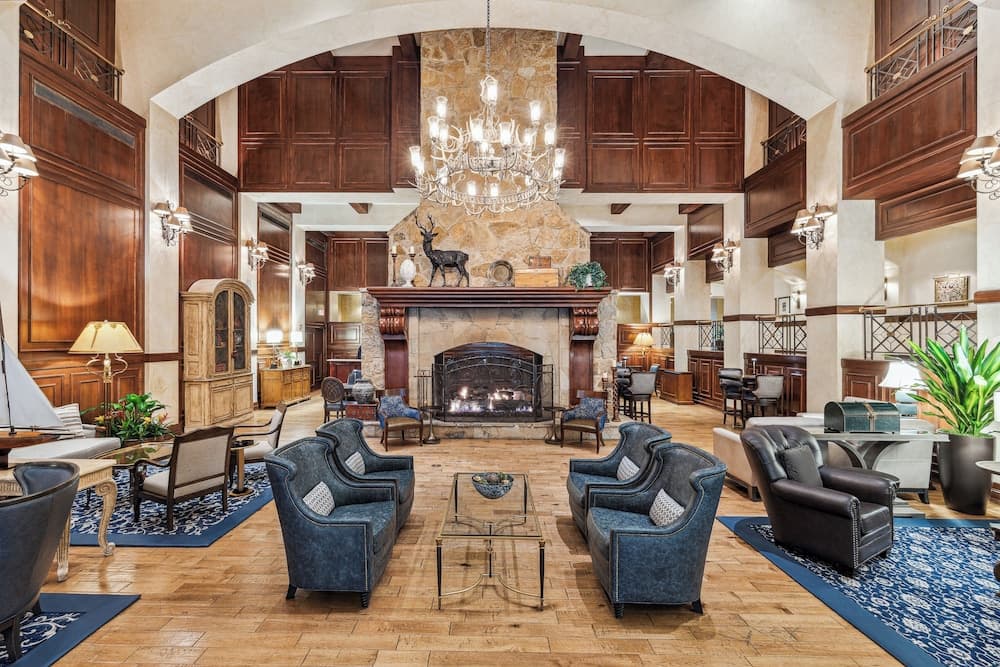 The Houstonian Hotel, Club & Spa featured exterior or lobby in Houston, TX — similar hotel