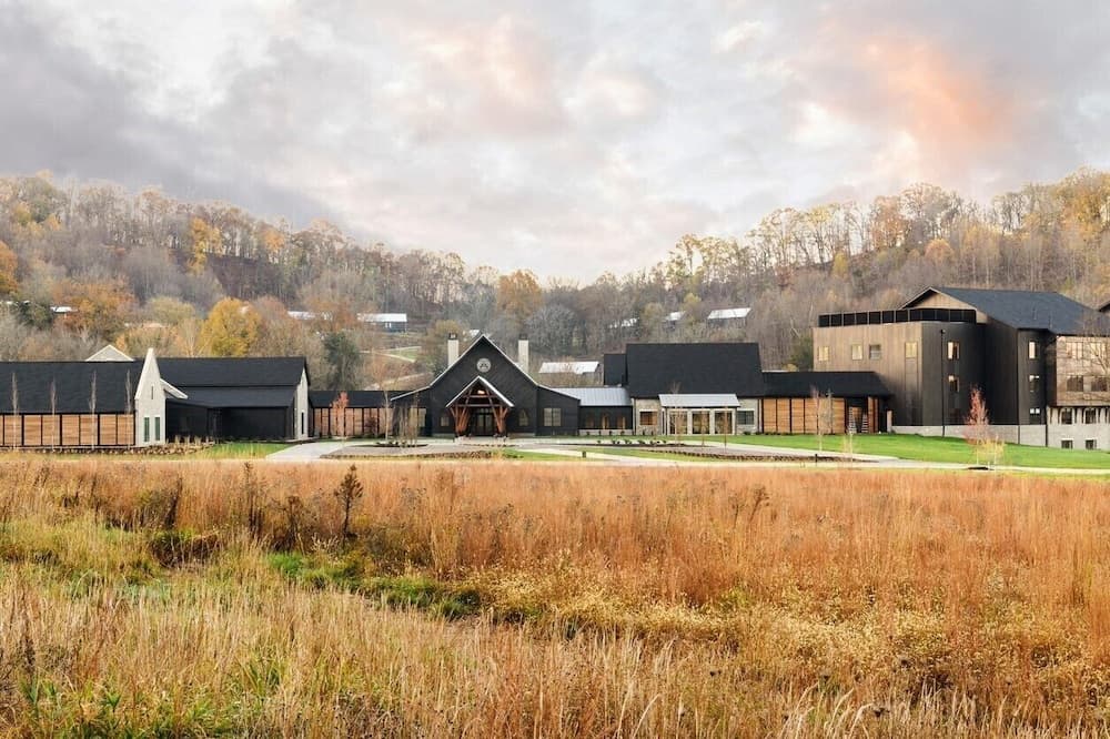 Southall Farm & Inn featured exterior or lobby in Franklin, TN — similar hotel