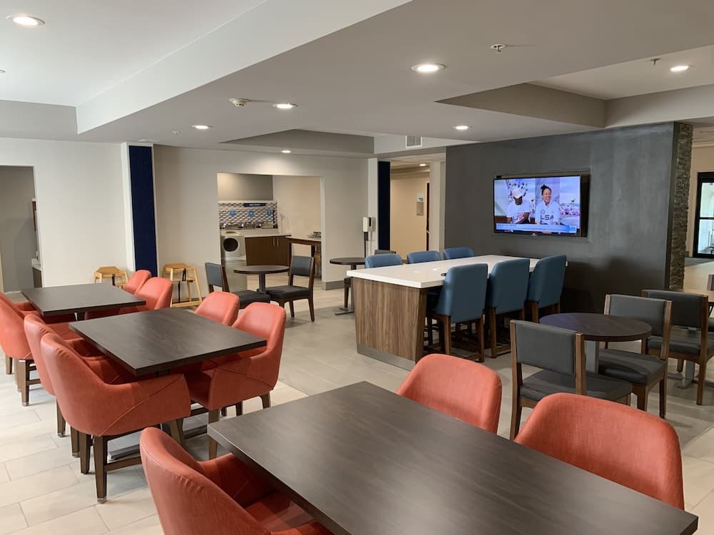 Holiday Inn Express West Point by IHG gallery photo in Fort Montgomery, NY — image 51