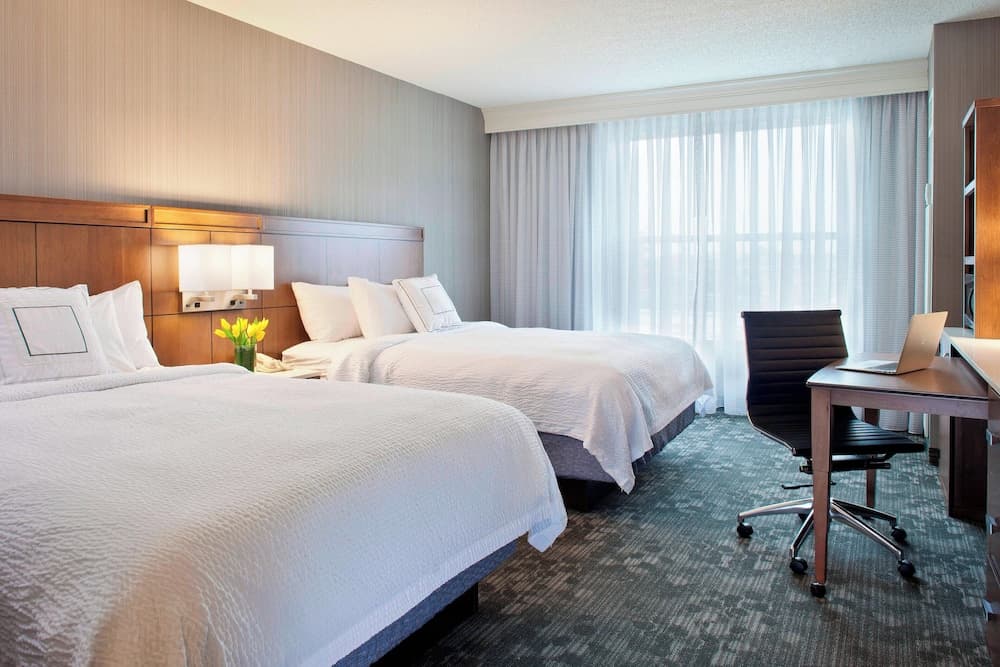 Courtyard by Marriott Pueblo Downtown property views in Pueblo, CO — gallery photo 3