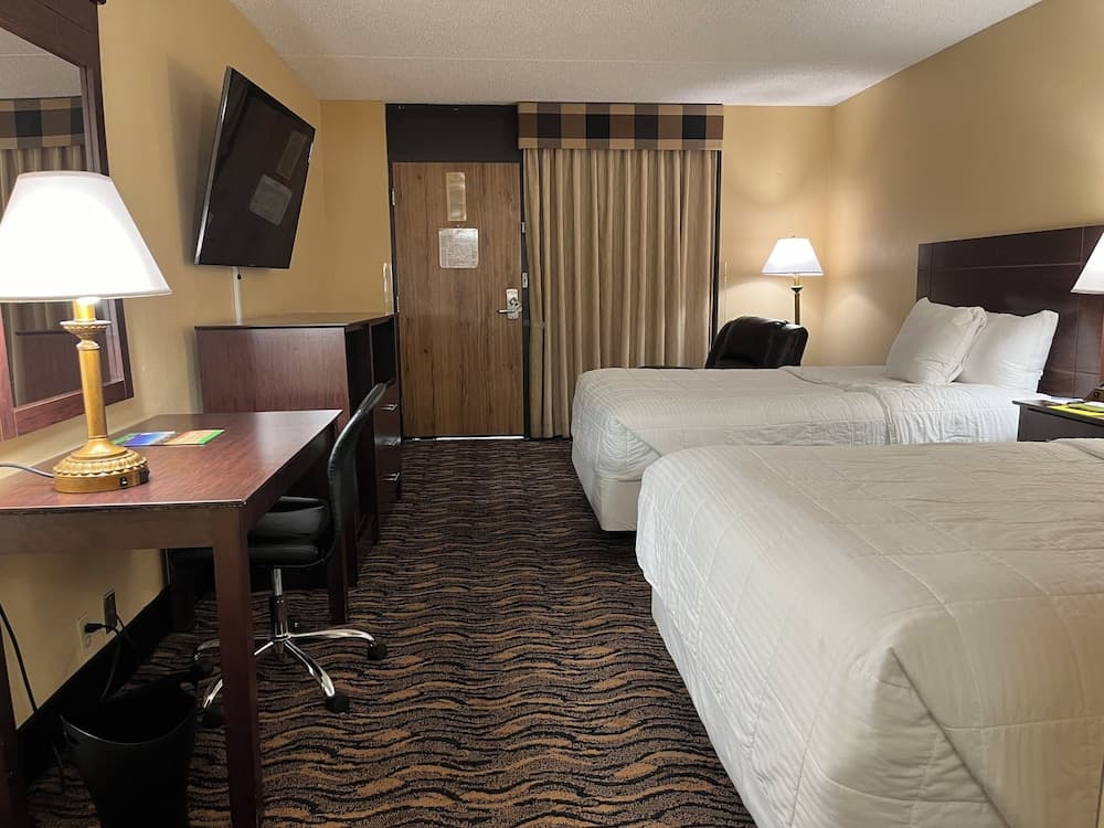 MCM Grande Hotel FunDome Odessa gallery photo in Odessa, TX — image 7