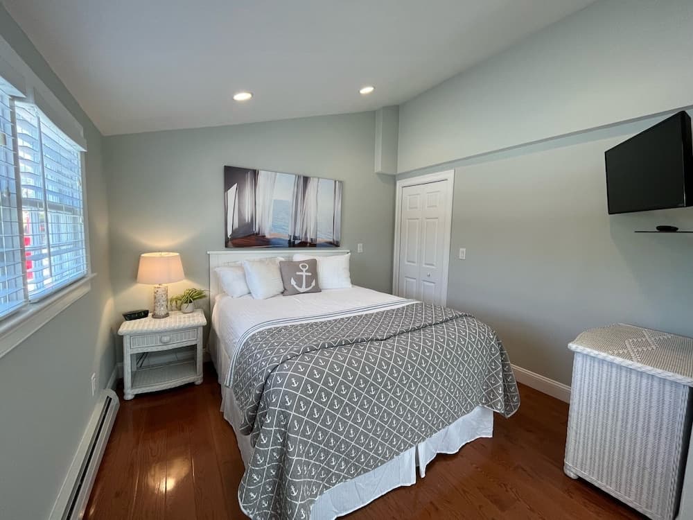 Beach Breeze Inn gallery photo in Falmouth, MA — image 35