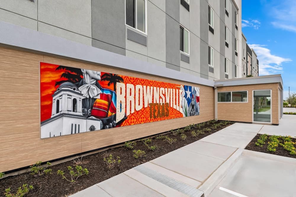 Everhome Suites Brownsville gallery photo in Brownsville, TX — image 52