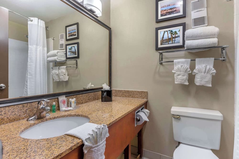 Comfort Inn Escondido San Diego North County gallery photo in Escondido, CA — image 29