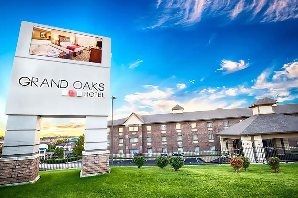 Grand Oaks Hotel featured exterior or lobby in Branson, MO — similar hotel