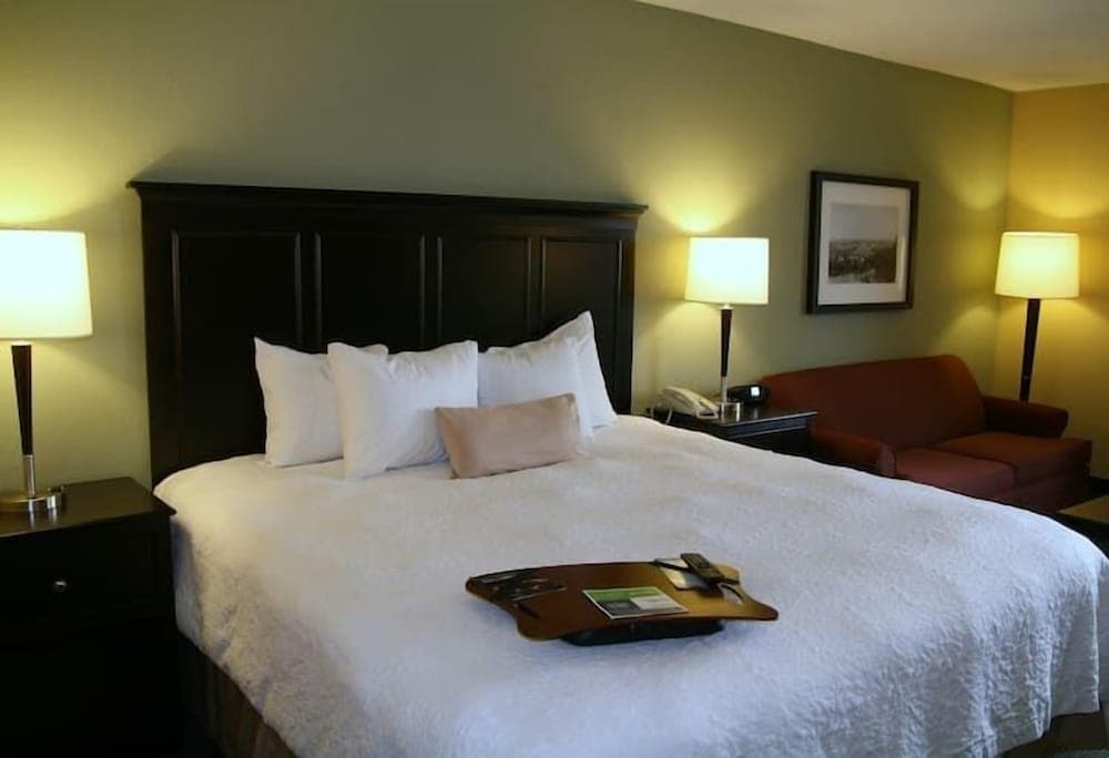 Hidden Falls Inn property views in Marble Falls, TX — gallery photo 3
