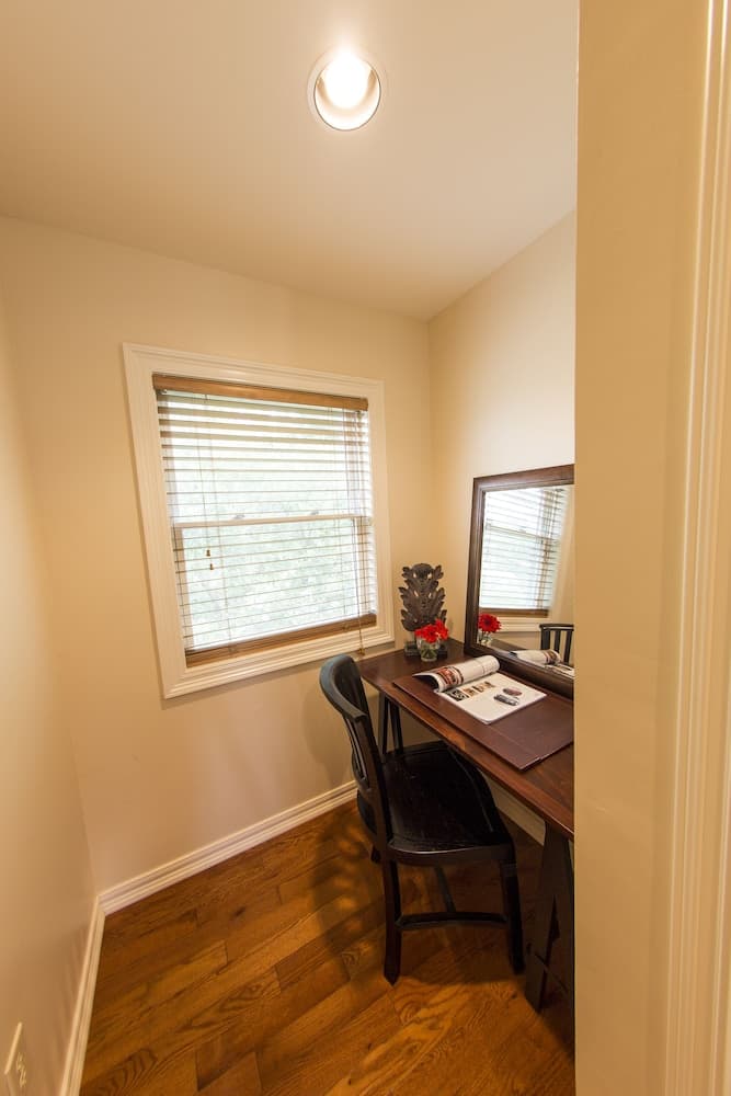 The Almanett Hotel gallery photo in Gulfport, MS — image 12