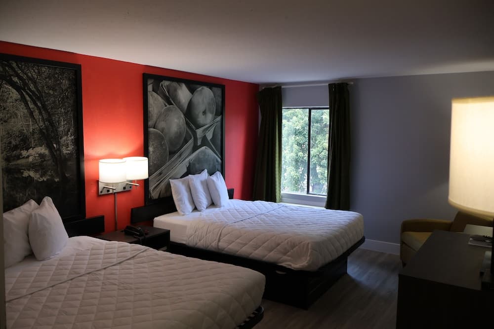 Namaste Inn & Suites Dawsonville gallery photo in Dawsonville, GA — image 16