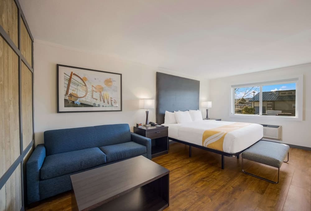 Quality Inn & Suites Castle Rock/SW Denver gallery photo in Castle Rock, CO — image 13
